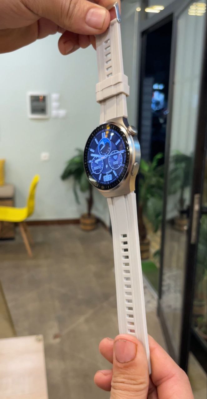 GS Watch 4 Pro